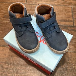 Cat & Jack Boys High Top Shoes
